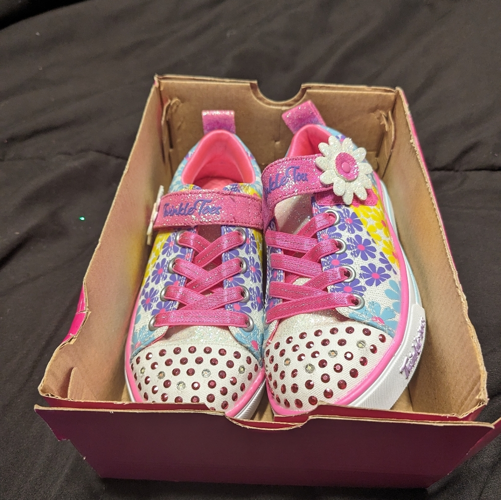 Size 12 Twinkle toes Sketchers